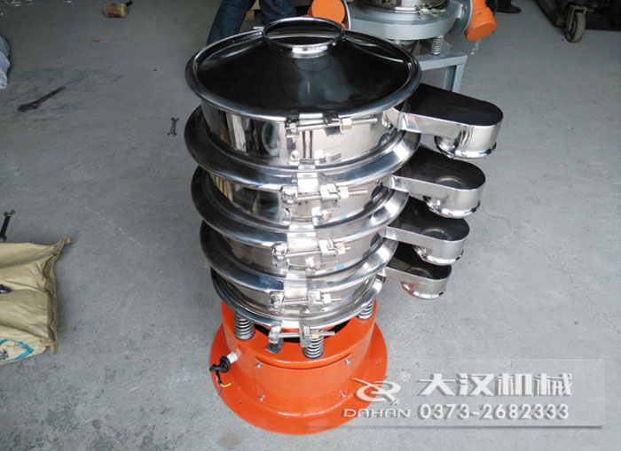 小型旋振篩粉機(jī)